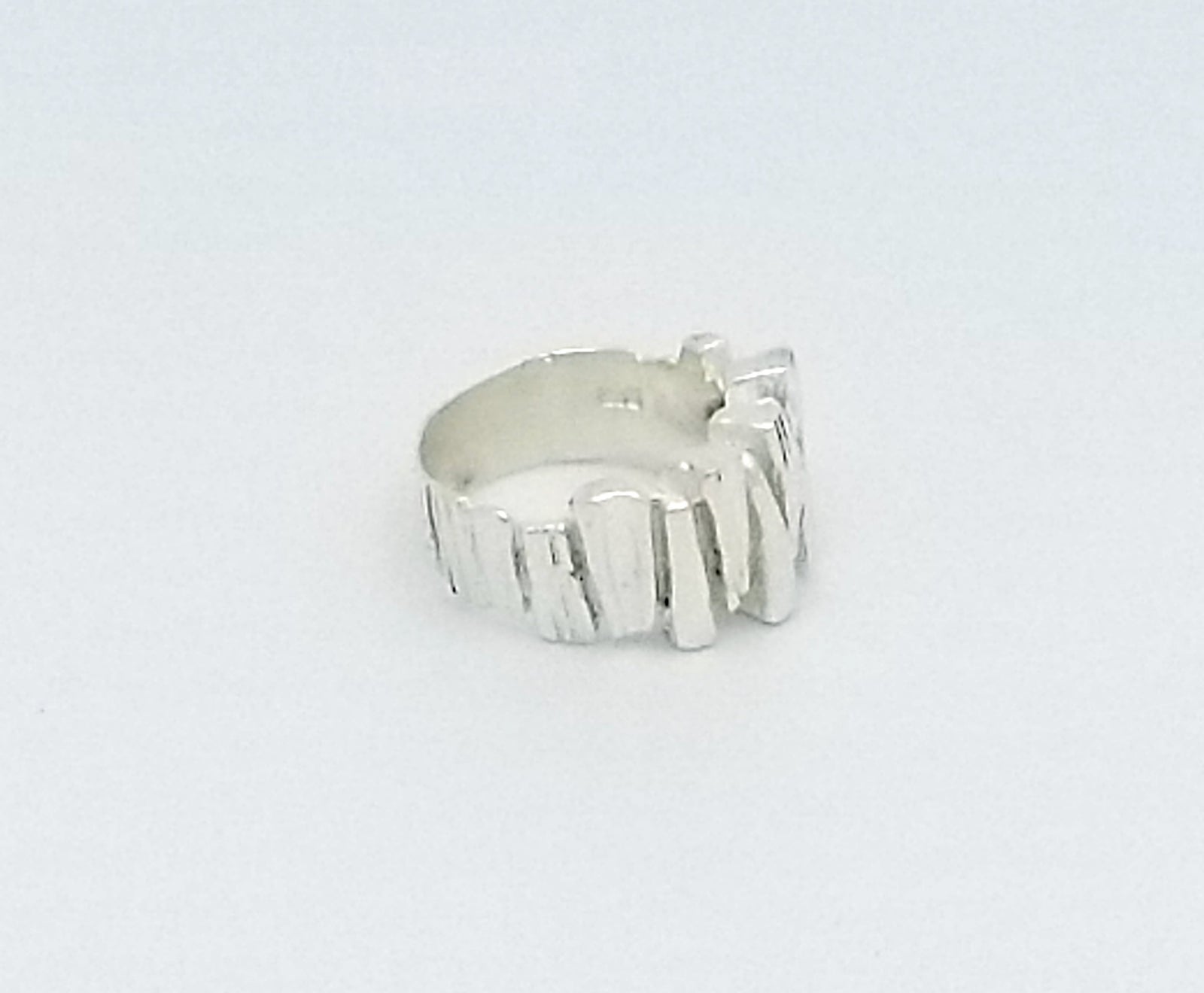 Rustic Bars Ring