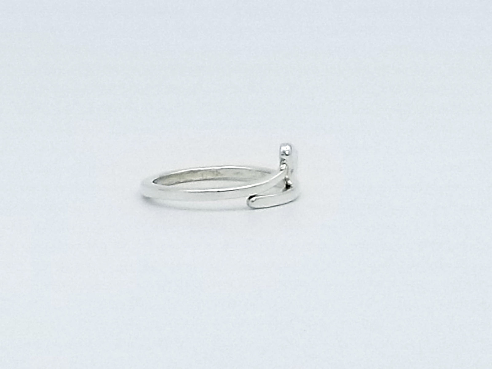 Arrow Heart Ring