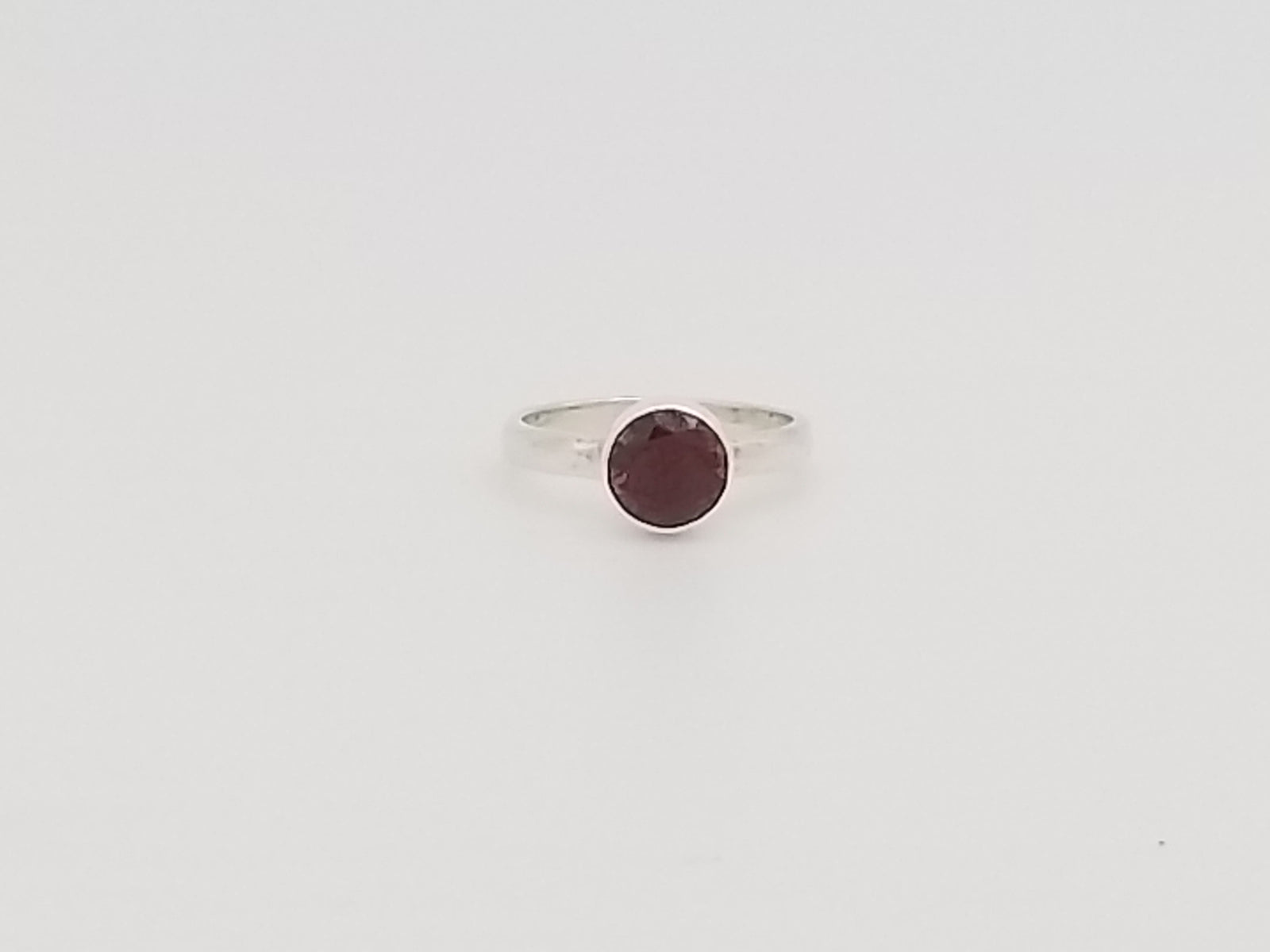 Round Stone Silver Ring