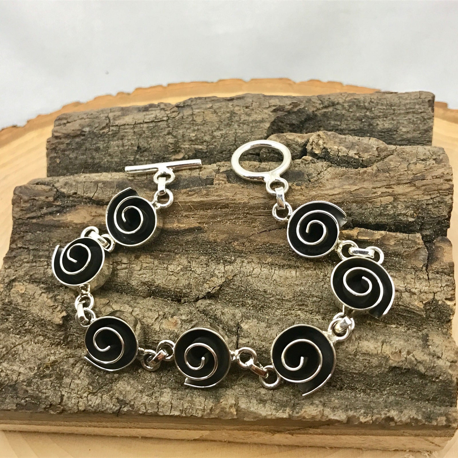 Round Swirl Silver Bracelet