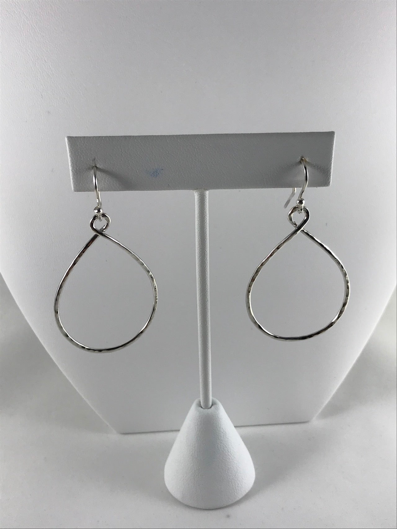 Drop shaped hammered Silver Earrings
