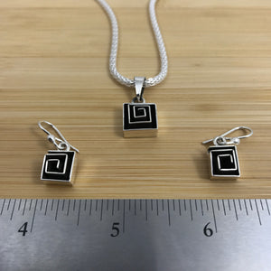 Swirl Staggered Square Pendant and Earrings Set