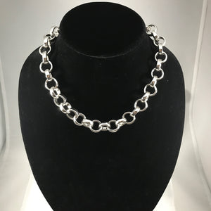 Round Links Silver Necklace