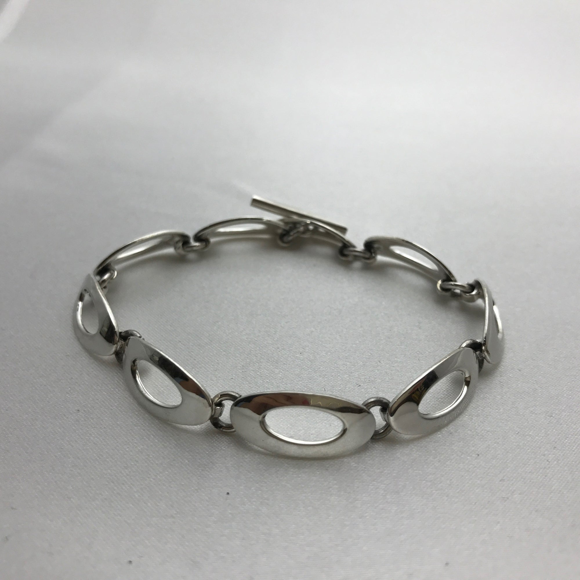 Oval Links Silver Bracelet