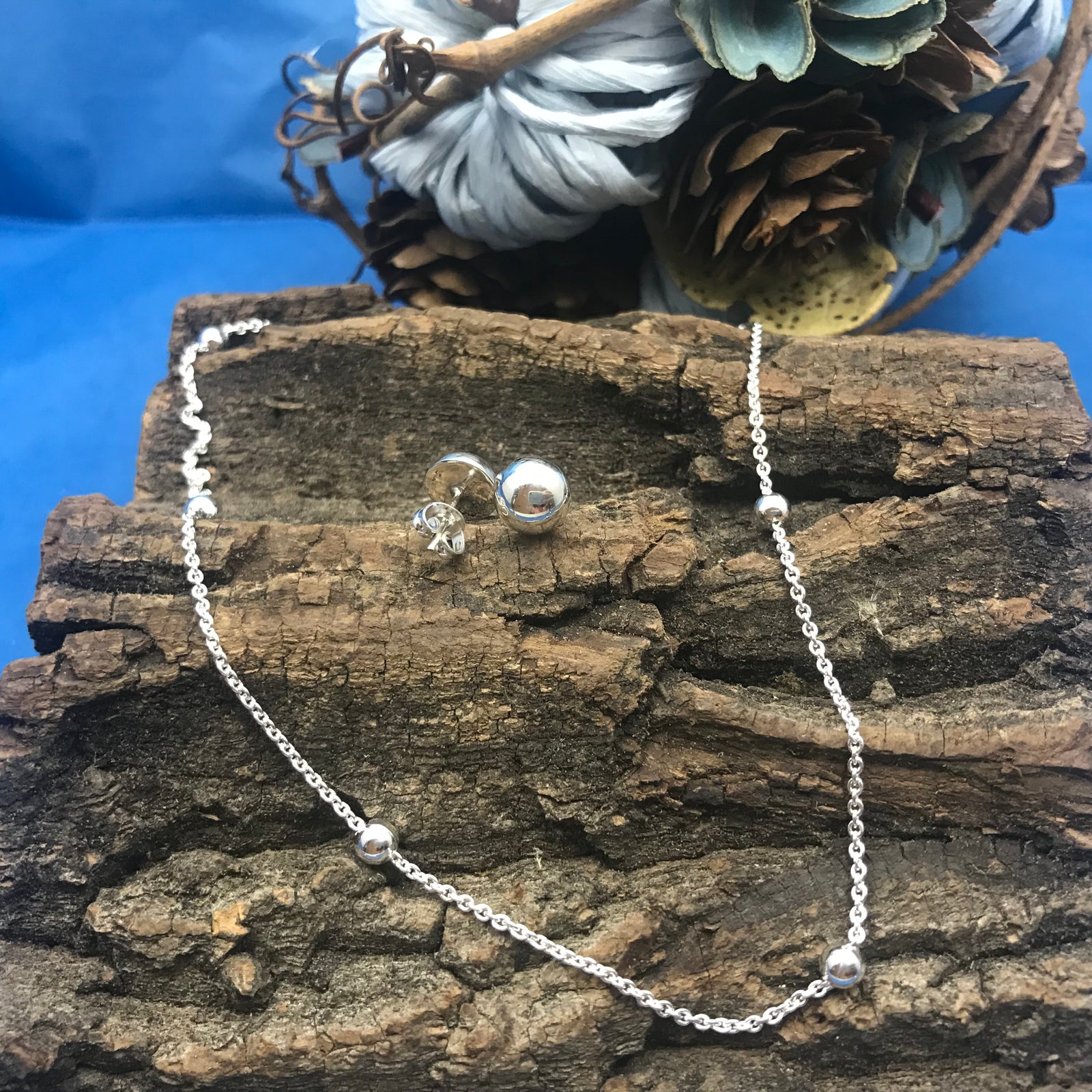 Beaded silver chain ch07