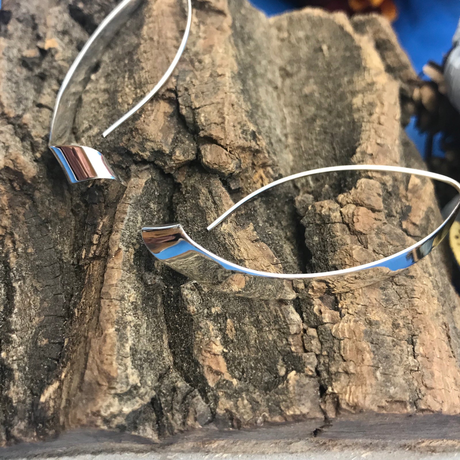 Ribbon French Wire Hook Silver Earrings