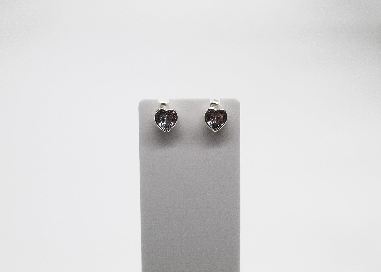 Zirconia Heart Shaped Stud Silver Earrings
