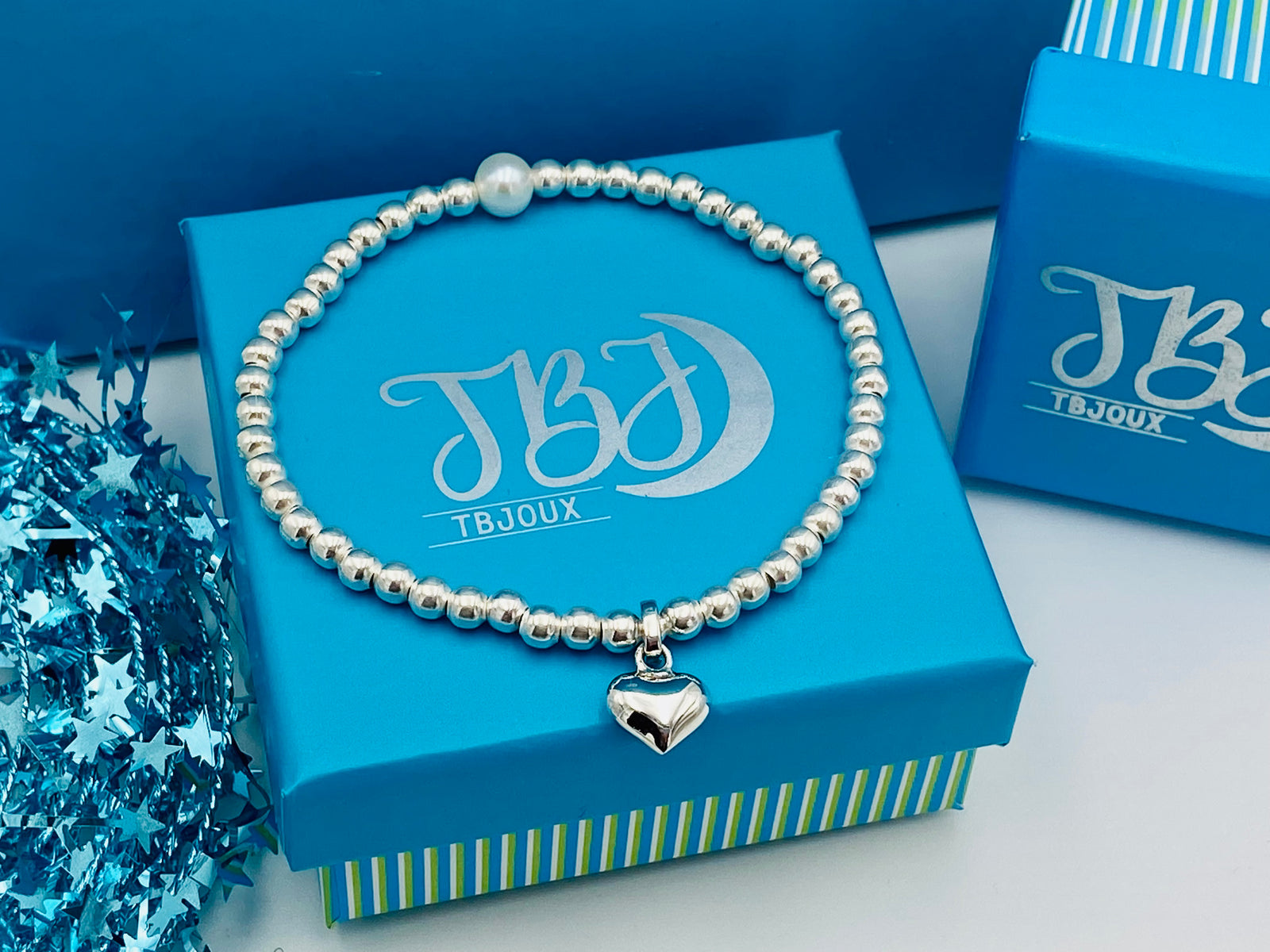 Heart and Pearl Elastic Silver Bracelet