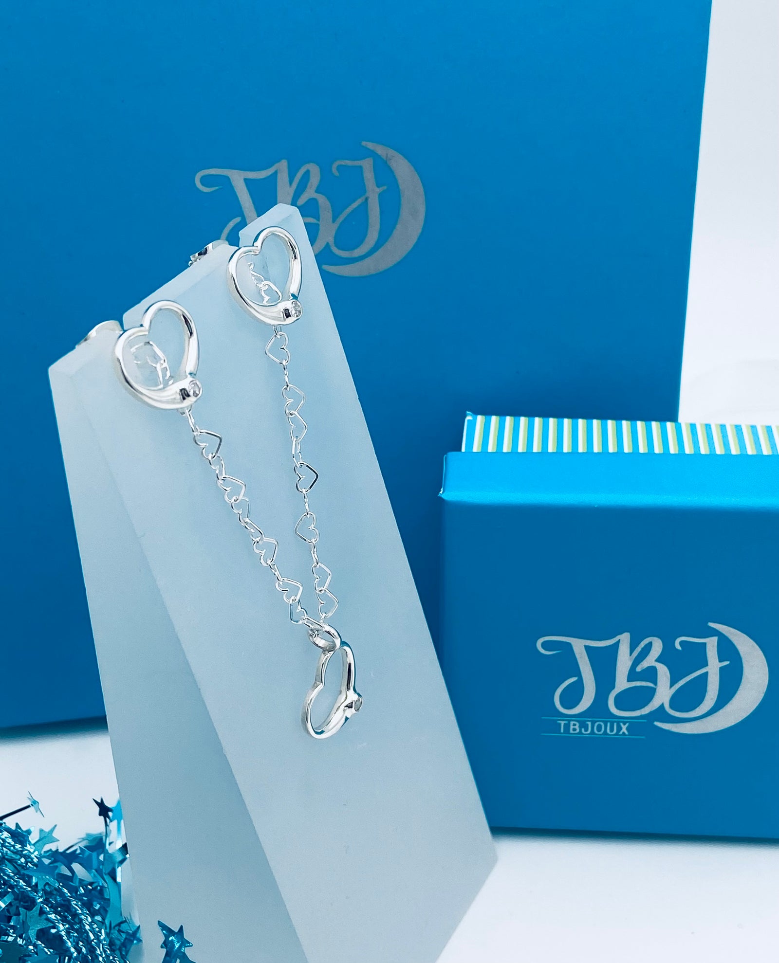 Heart and Zirconia Necklace and Earrings Set