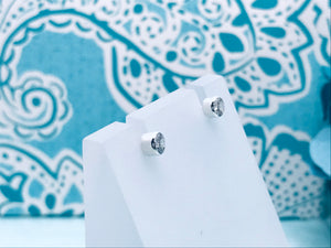 Small Round Zirconia Studs Silver Earrings