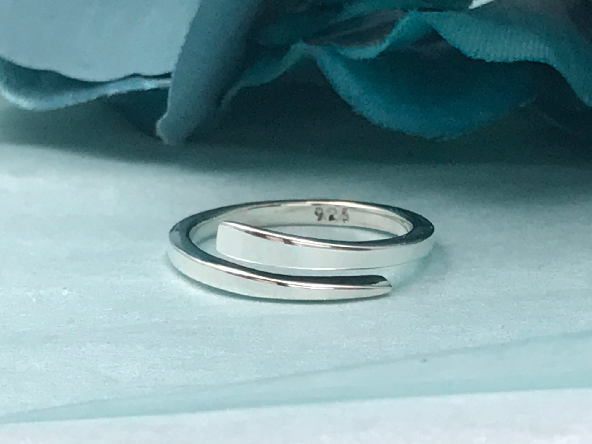 Light Modern Ring