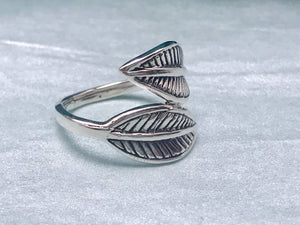 Twin Leaves Ring